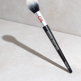 Brush05.jpg